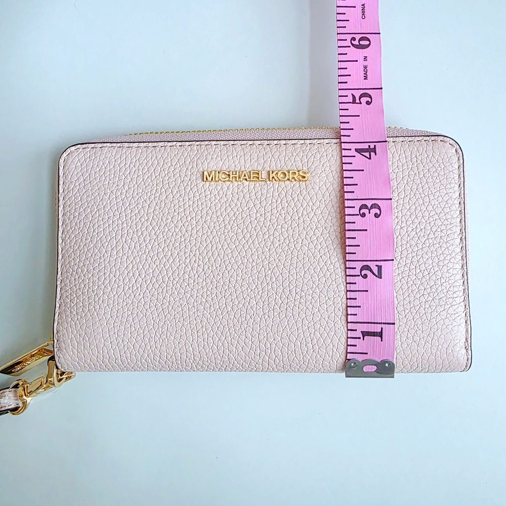 NWT Michael Kors Pink Leather Zip Wallet - Picture 7 of 7